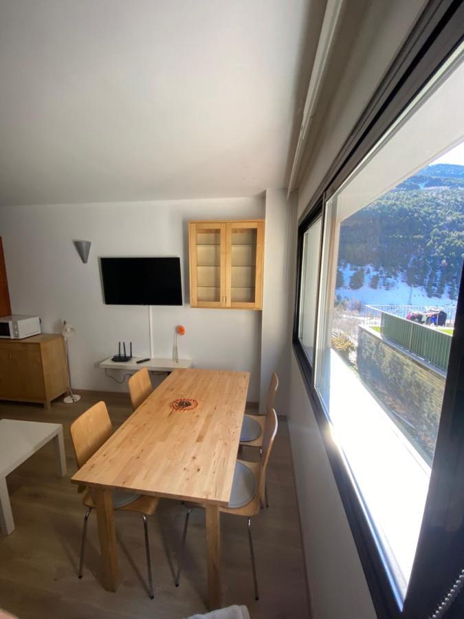 Apartament Hella - Chaleureux 10' Des Pistes *